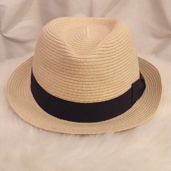 SOLD - Hat Chic Cuban Style Hat - Picture 3 of 8